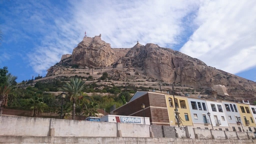 Vue d'Alicante et sa forteresse