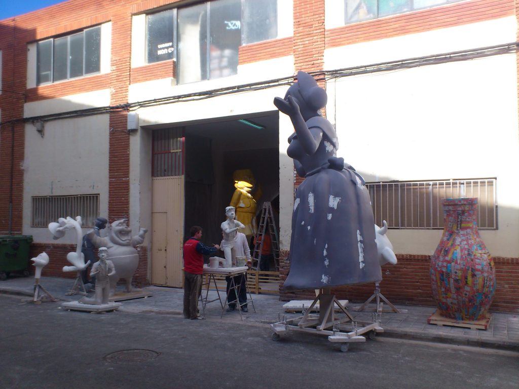 Taller ninots Fallas
