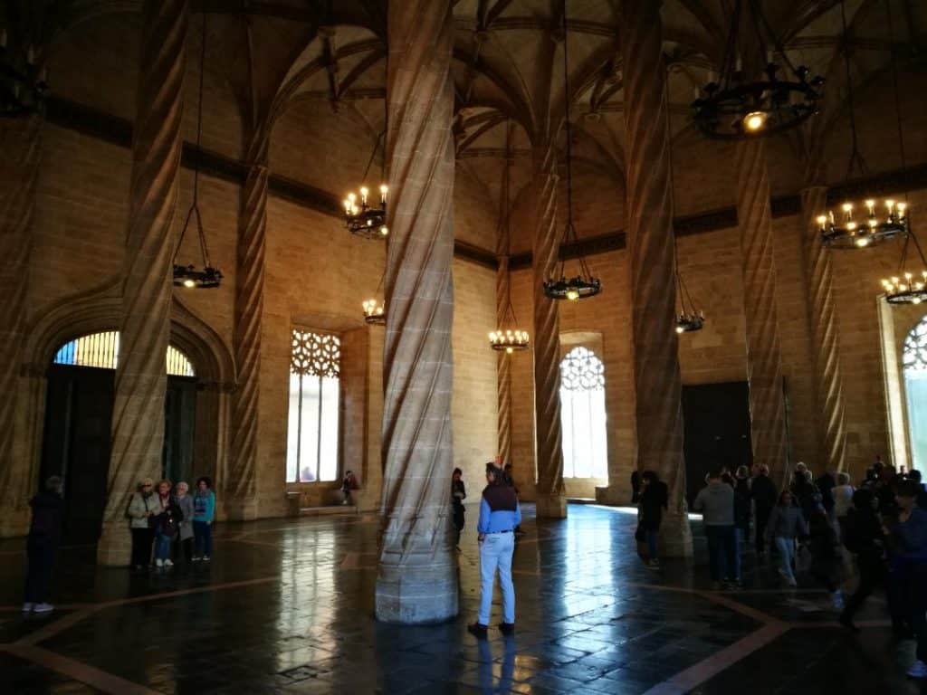 Silk exchange Valencia